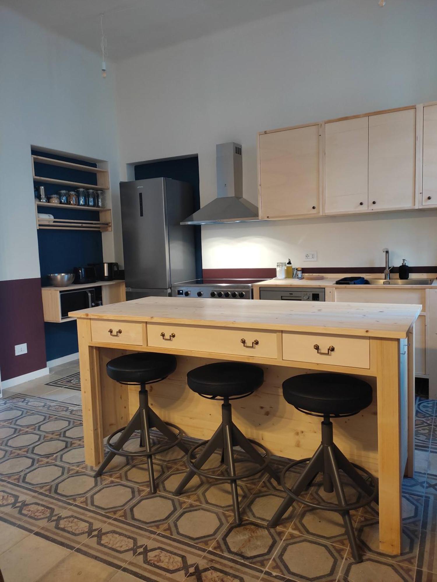 Lostabile Guesthouse & Coworking Bari Eksteriør billede